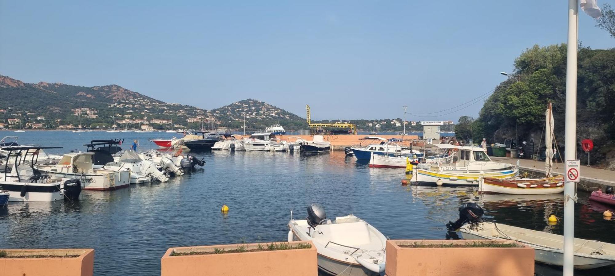 Agay Cap Esterel Le Hameau F2 Clim Plein Sud Dernier Etage Magnifique Vue Mer Saint-Raphaël Eksteriør billede