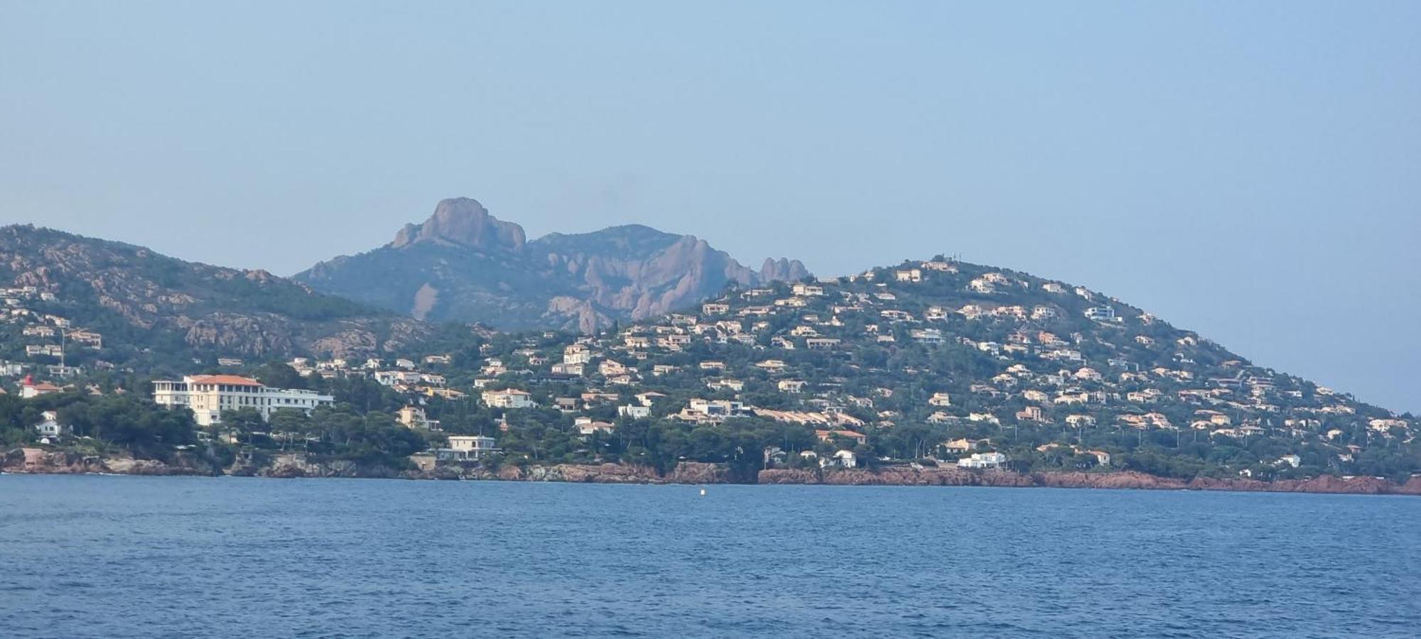 Agay Cap Esterel Le Hameau F2 Clim Plein Sud Dernier Etage Magnifique Vue Mer Saint-Raphaël Eksteriør billede